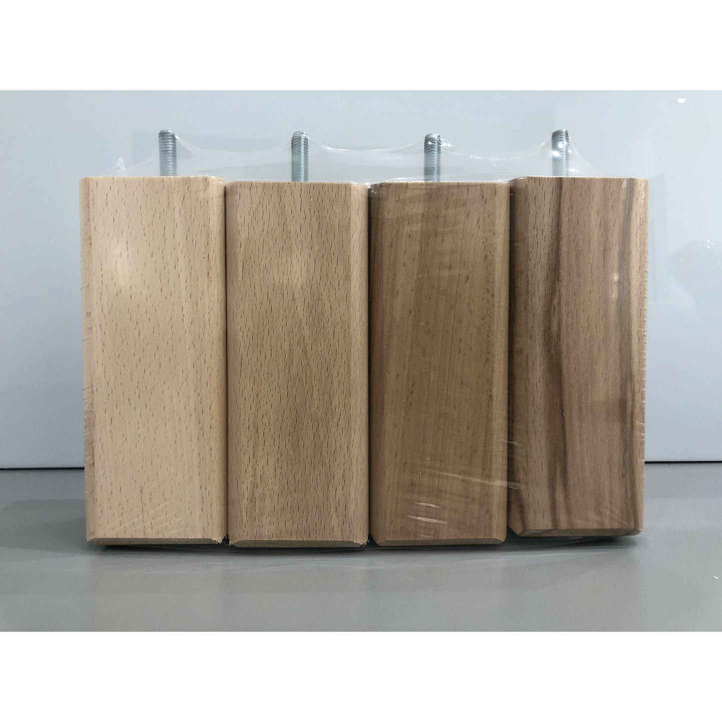 Pied de lit Carré en Bois